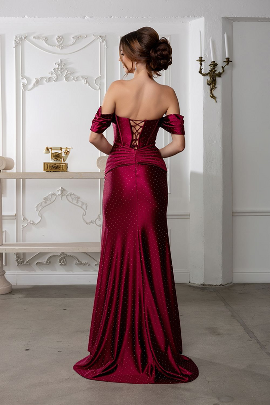 LF224 Alquiler $175.00/Venta $350.00 talla L