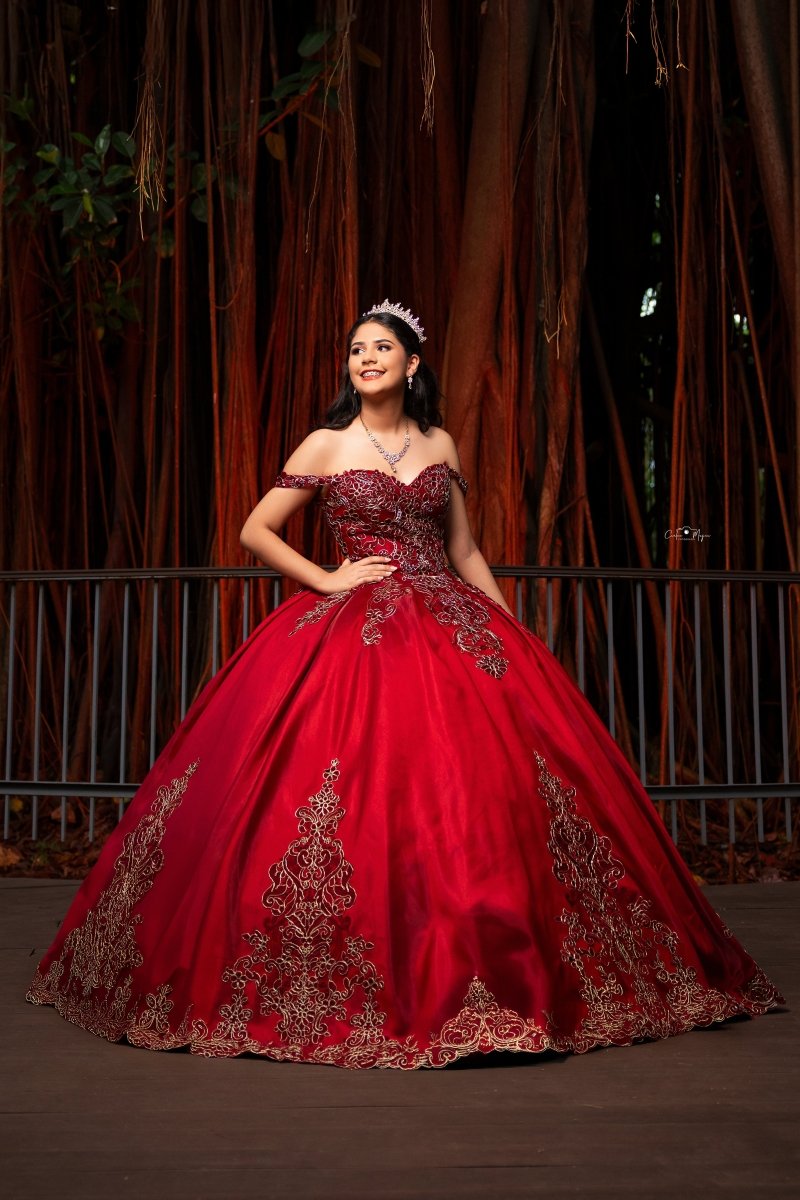 Burgundy Royal - Mia & Andy Boutique