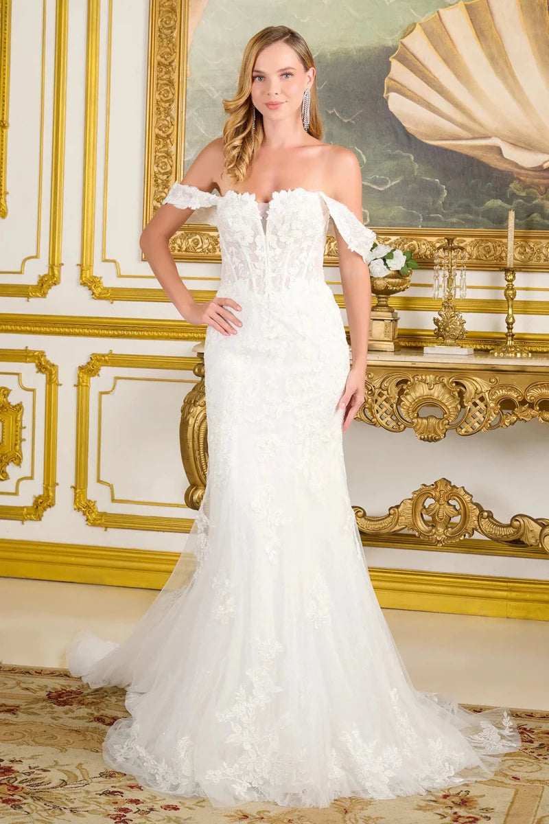 GL3713 - Mia & Andy Boutique
