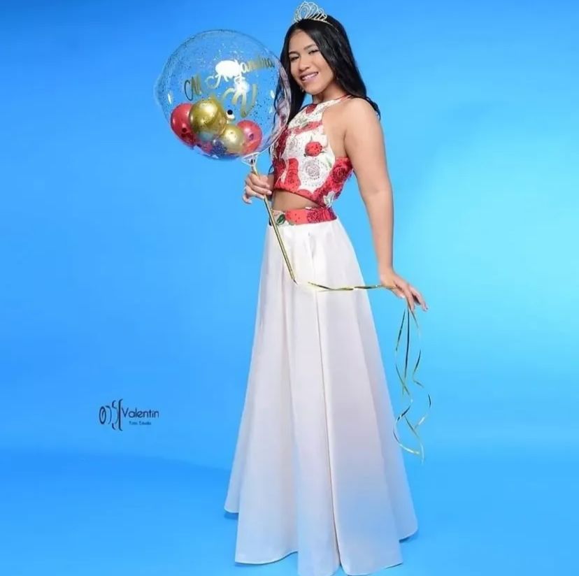 LF105 - Mia & Andy Boutique