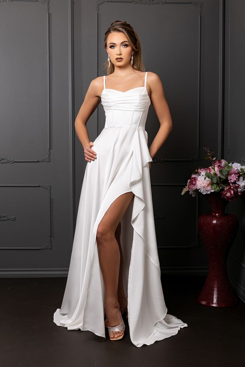 MQ2242 - Mia & Andy Boutique