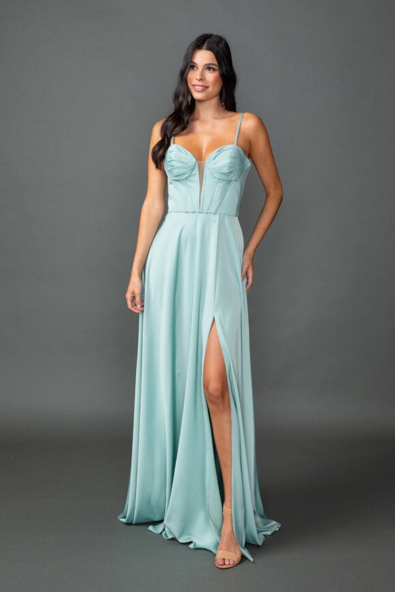 4544 - Mia & Andy Boutique