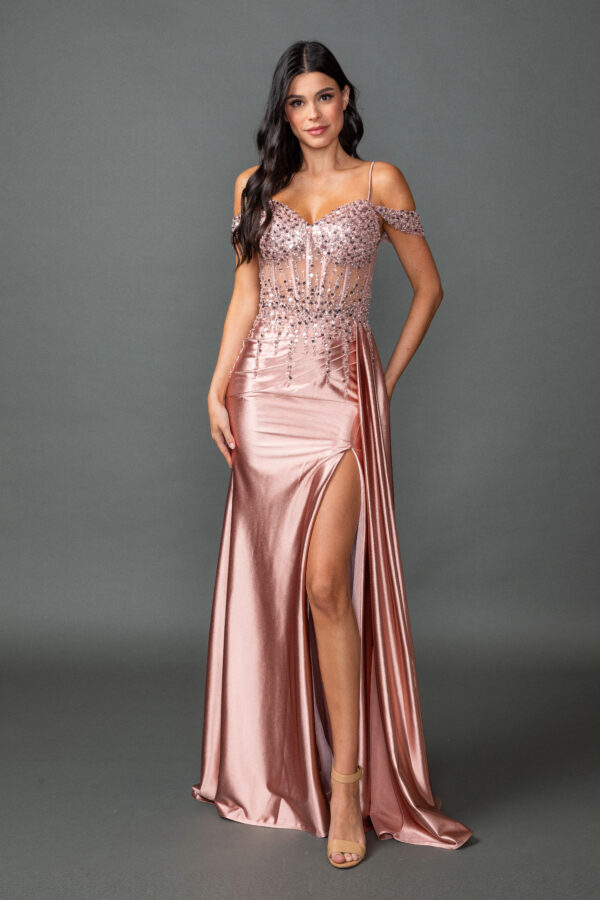 LF215 Alquiler $175.00/Venta $350.00 talla S