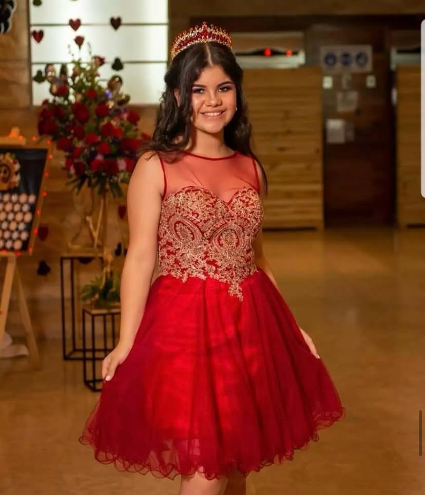 CQ26 - Mia & Andy Boutique