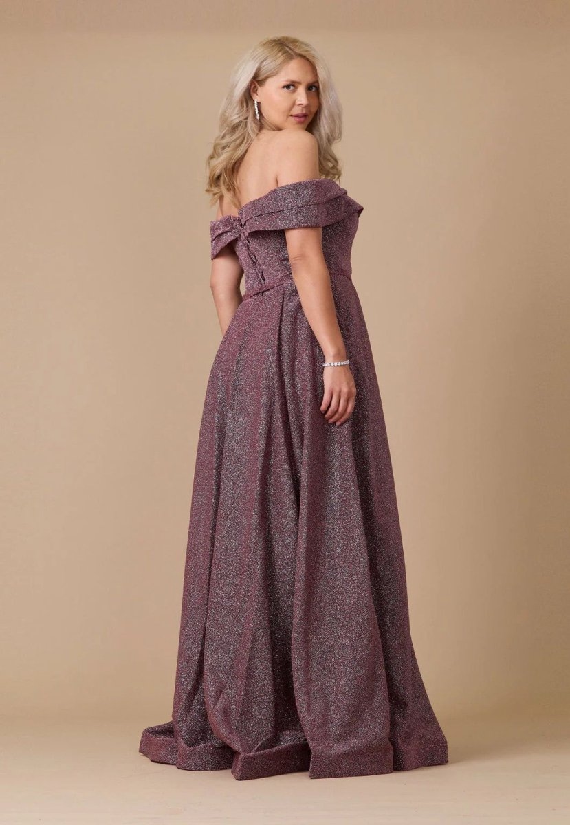LF120 - Mia & Andy Boutique