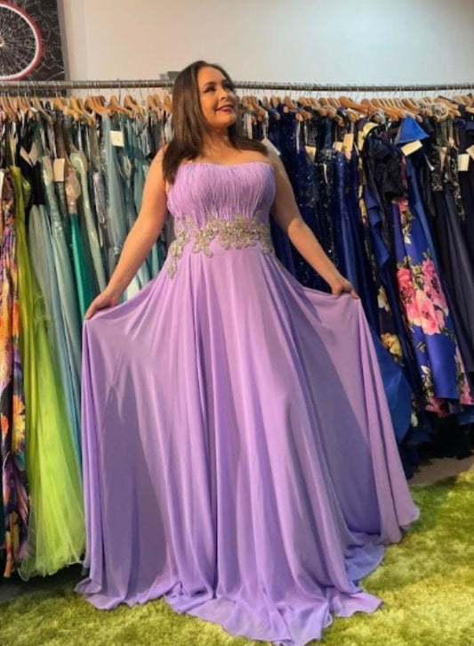 LF145 - Mia & Andy Boutique
