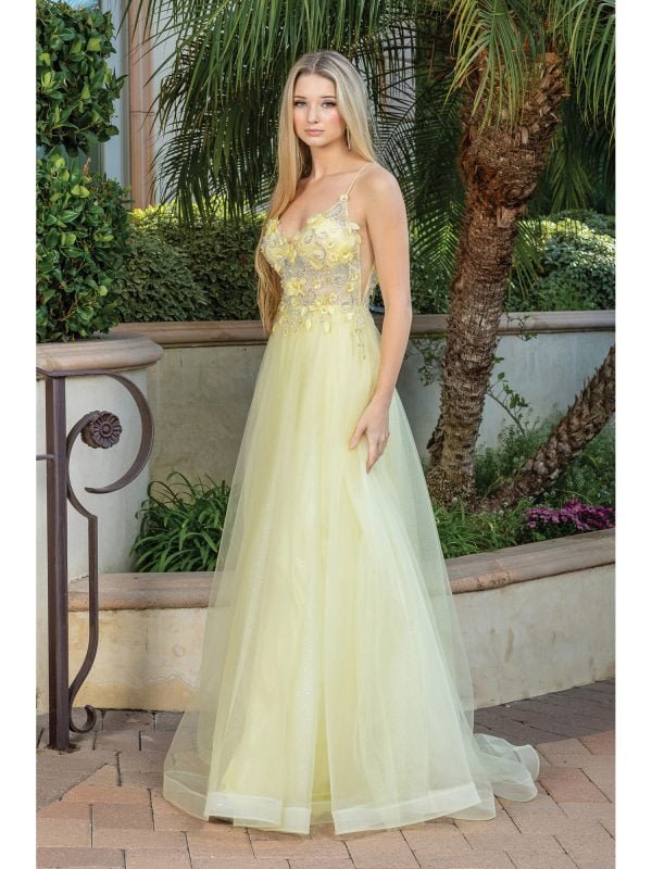 LF161 - Mia & Andy Boutique