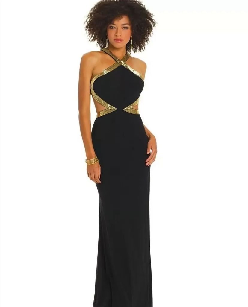LF313 - Mia & Andy Boutique