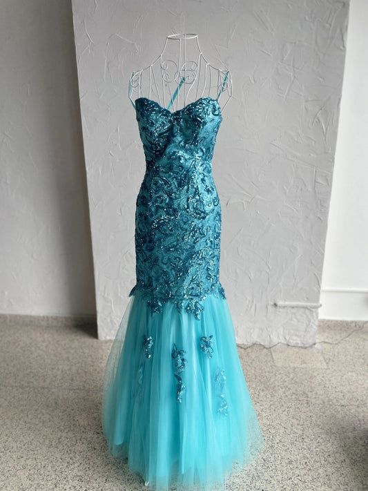 LF372 - Mia & Andy Boutique