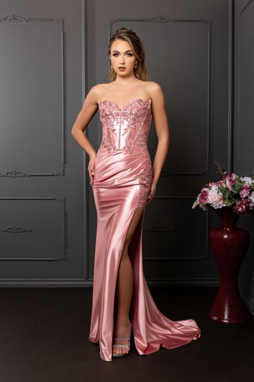 MQ2207 - Mia & Andy Boutique