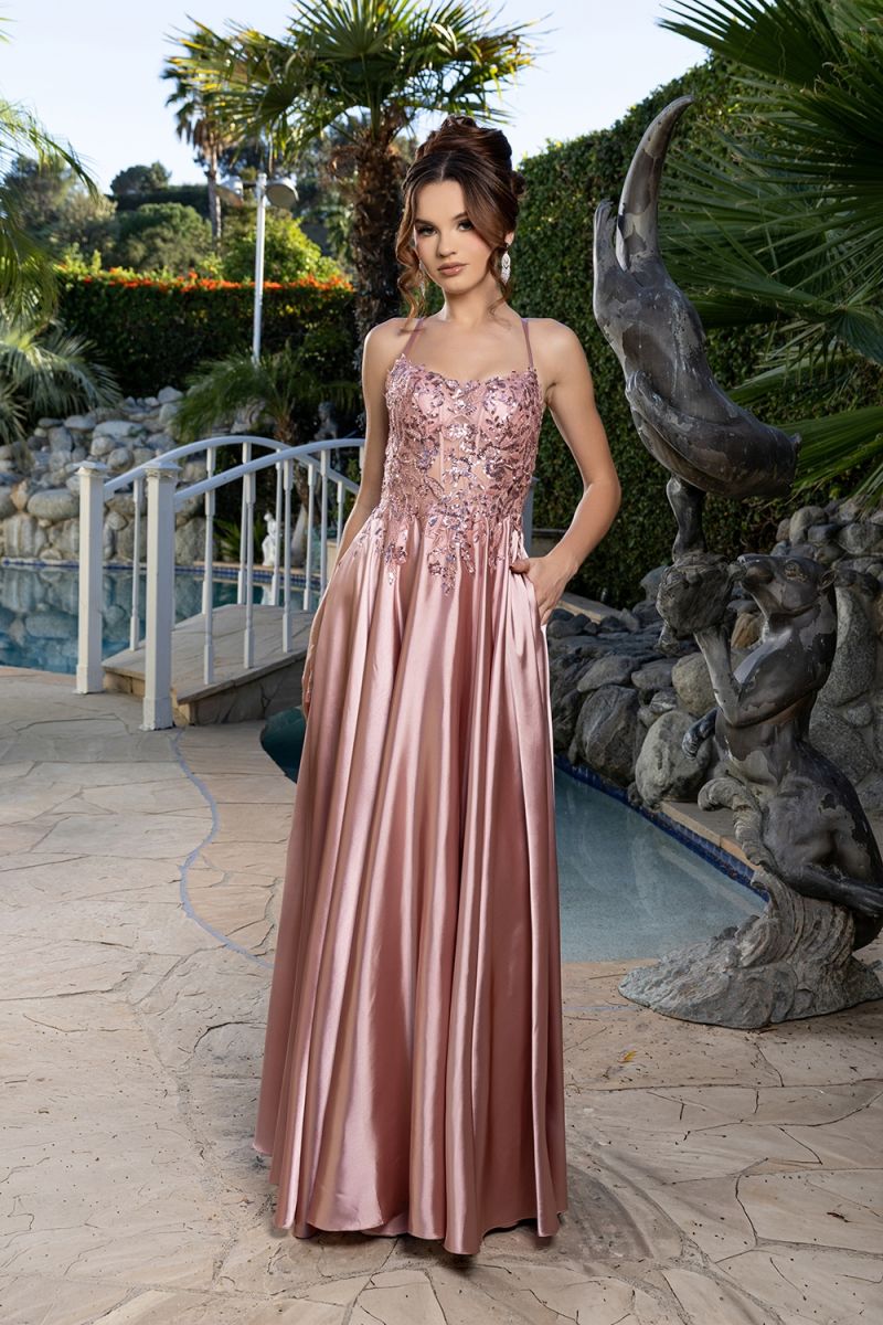 MQ2217 - Mia & Andy Boutique