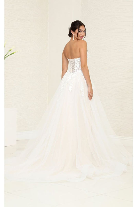 RQ8131 - Mia & Andy Boutique