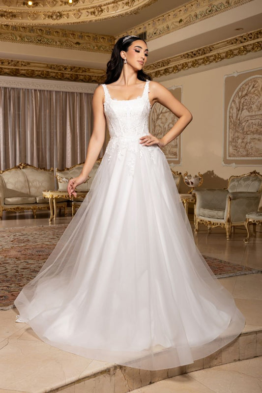 RQ8249 - Mia & Andy Boutique